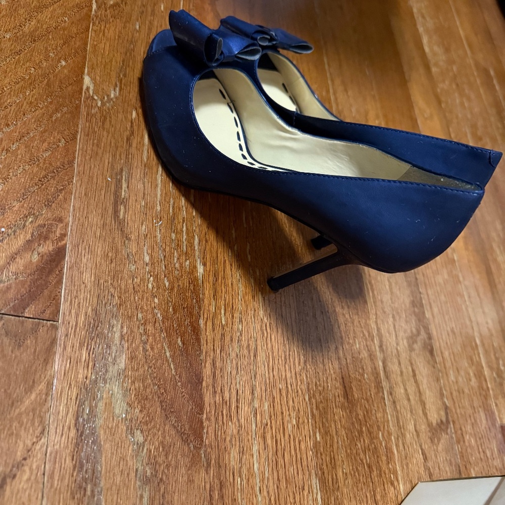 Peak toes heels